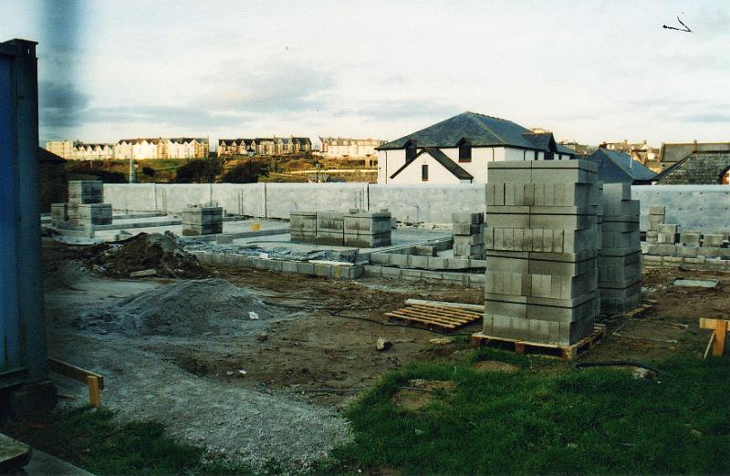 budecanal028.jpg - Construction of workshops