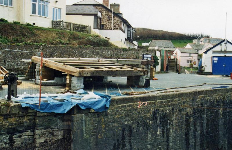 budecanal083.jpg