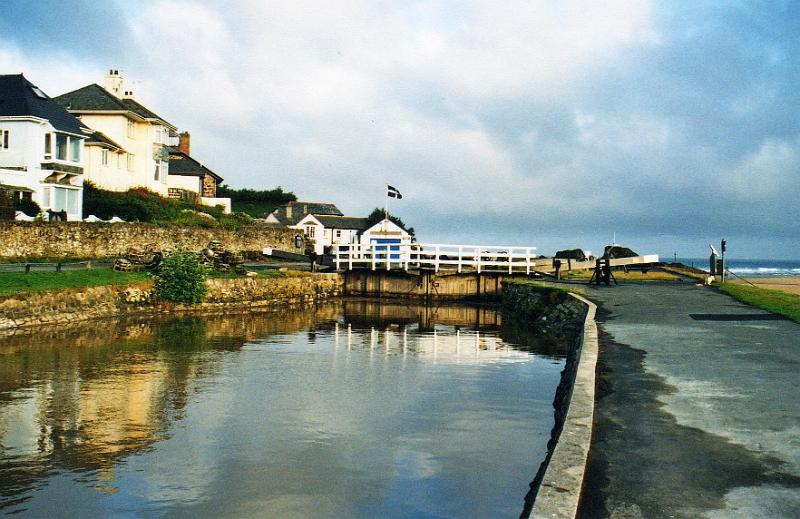 budecanalnew141.jpg