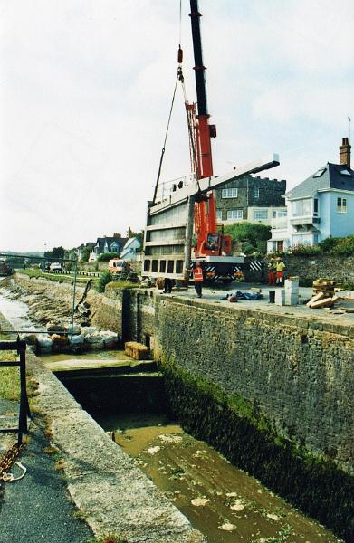 budecanalnew128.jpg