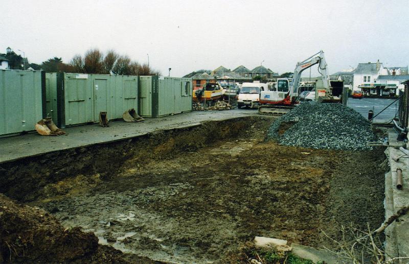 budecanal029.jpg - Excavation for foundations