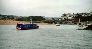 "Ocean Princess"nearing the sea lock gates at Bude