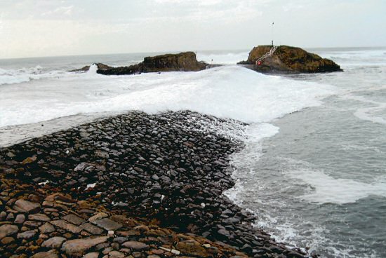 High tide over the Breakwater